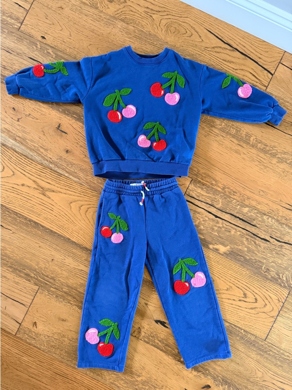 MINI BODEN Cherry Sweatshirt and Sweatpants